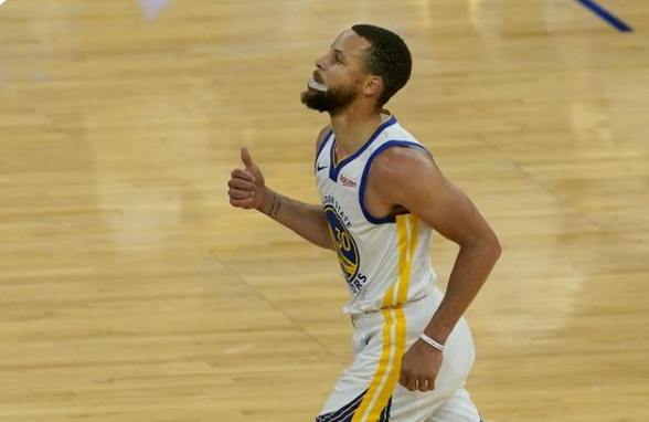 库里2021年第400记三分