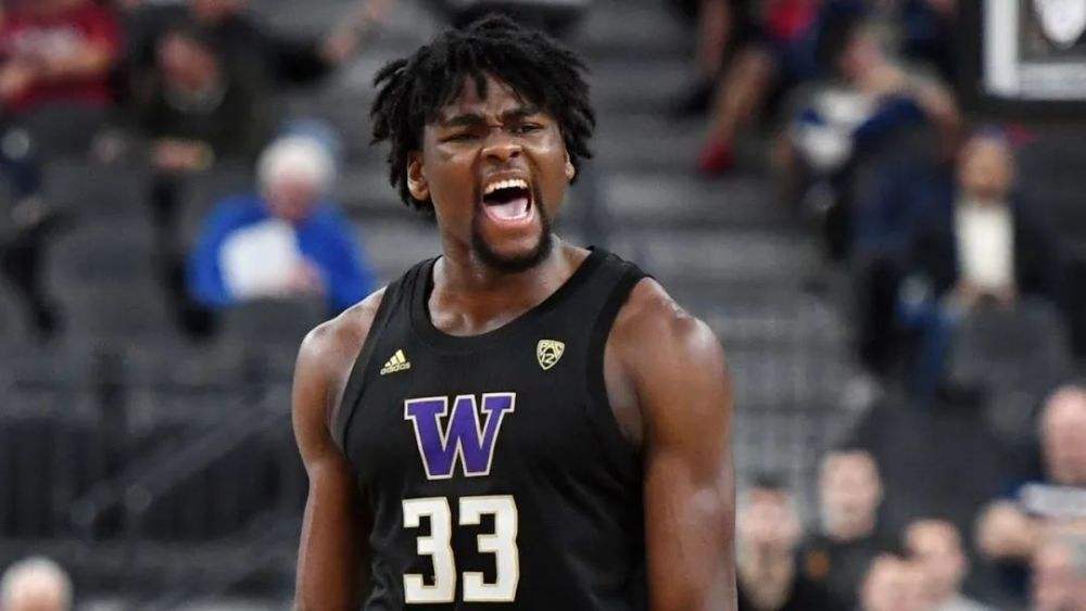 以赛亚·斯图尔特介绍