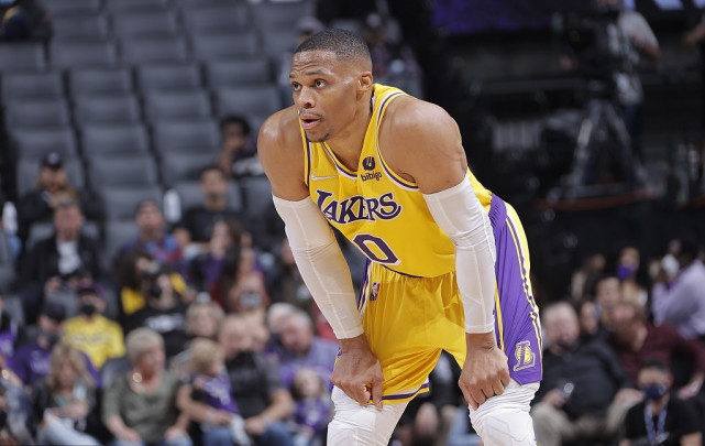 浓眉威少合砍48分 湖人117-92大胜国王