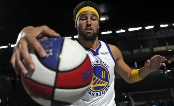 勇士召回汤普森