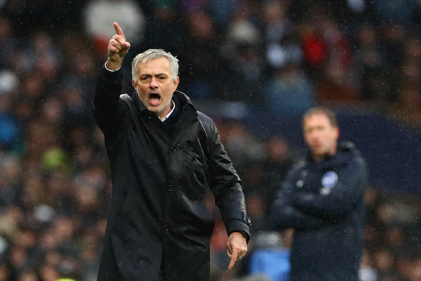 穆里尼奥现在执教哪个队