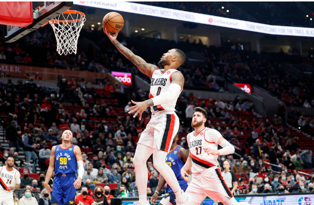 利拉德接受治疗，最早下周一战森林狼复出