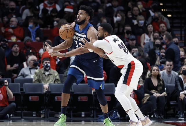 森林狼6人得分上双 森林狼116-111开拓者