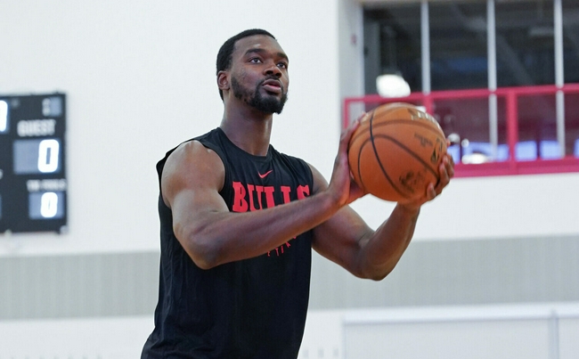 上海为大外援冯莱完成注册 他曾在NBA单场19板