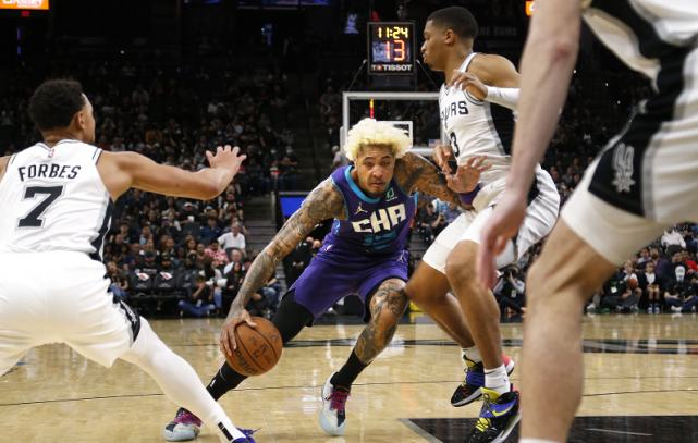 海沃德单节21分 黄蜂131-115马刺