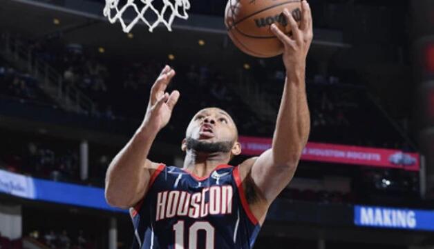 兰德尔21＋6＋6 尼克斯116-103火箭