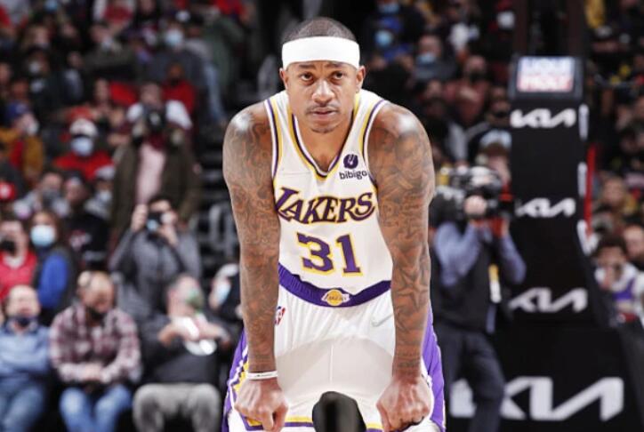 德罗赞轰38＋6 湖人110-115公牛