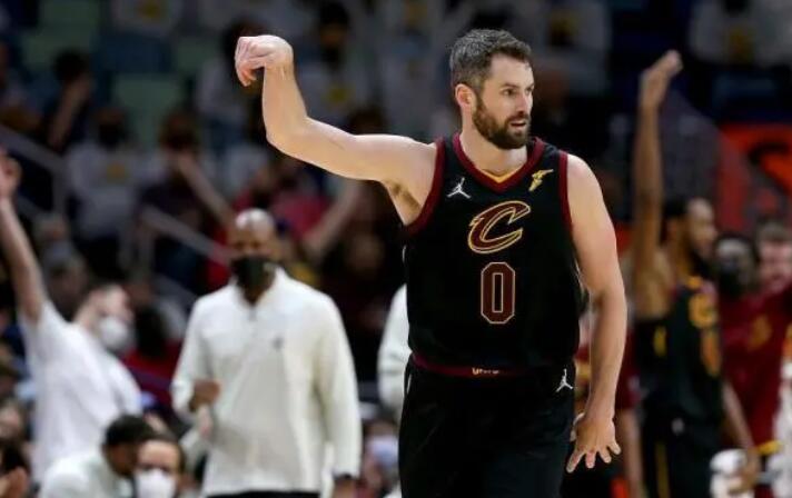 鹈鹕5人上双 鹈鹕队108-104骑士队