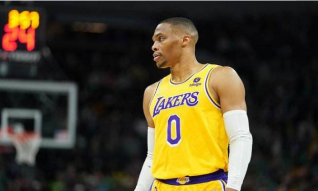 湖人有意出售威少 但没有球队需要