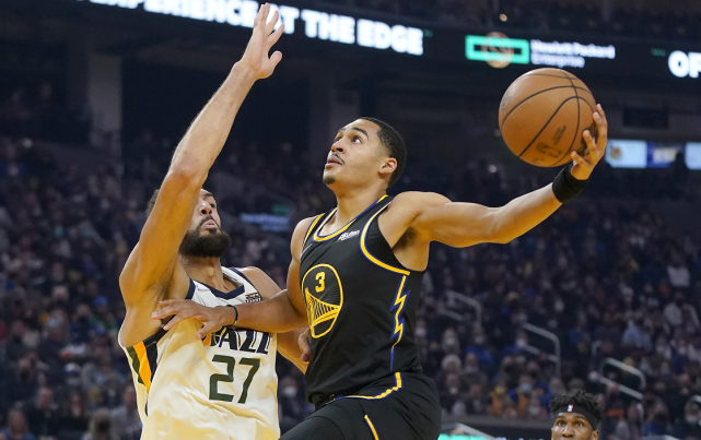 勇士六人上双 爵士92-94勇士