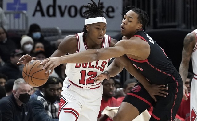 德罗赞29分 猛龙105-111公牛