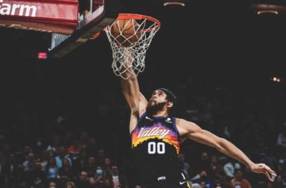 布克26＋5＋5 魔术105-132太阳