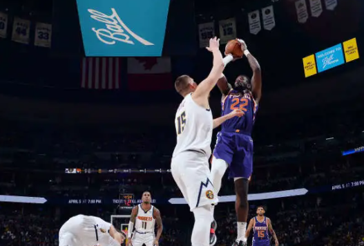 布克49分 太阳140-130掘金